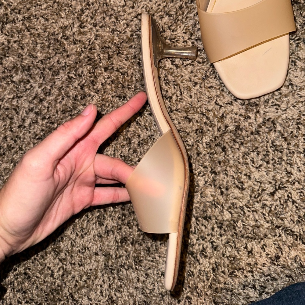 Antonio Melani kitten heels - Picture 3 of 4